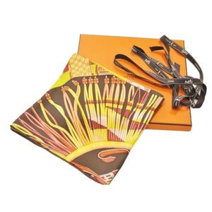 Hermes Ceintures Et Liens Motif Silk Scarf 90 Cm